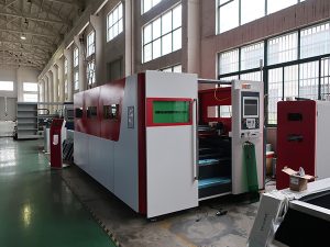 1325 1530 500w 750w 1000w 1500w 2000w 4mmステンレス鋼自動鉄板繊維レーザー金属切断機