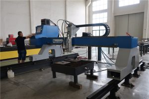 ガントリータイプ片持梁CNCの血しょうおよび炎のoxyfuelの打抜き機
